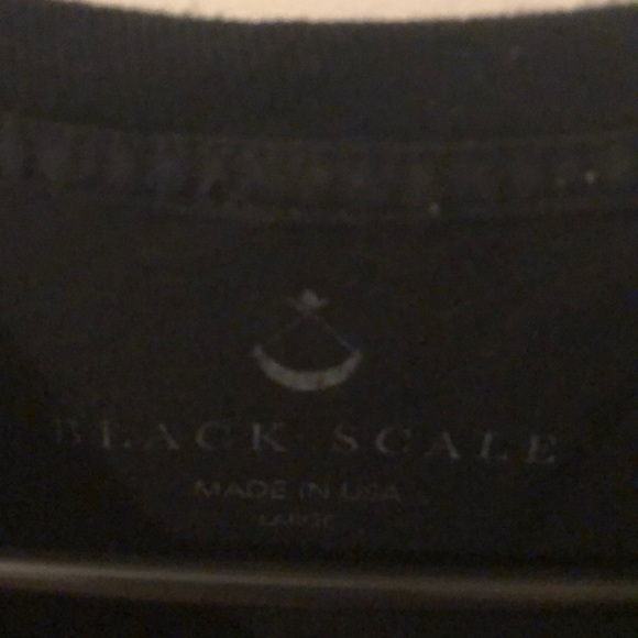 Black Scale LA tee - Picture 4 of 4